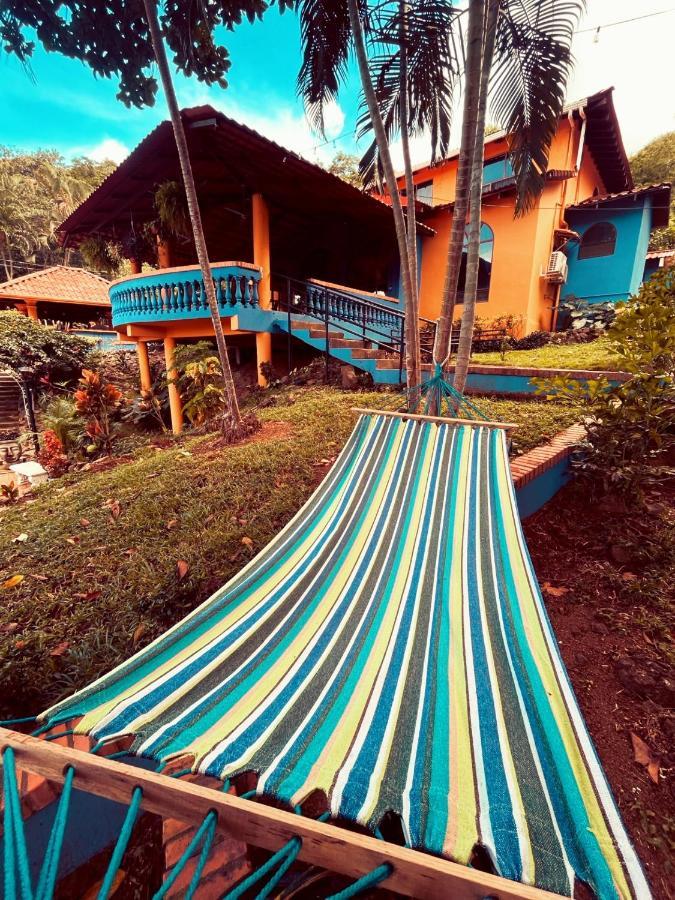Siwo Art Guesthouse Playa Ocotal Bagian luar foto