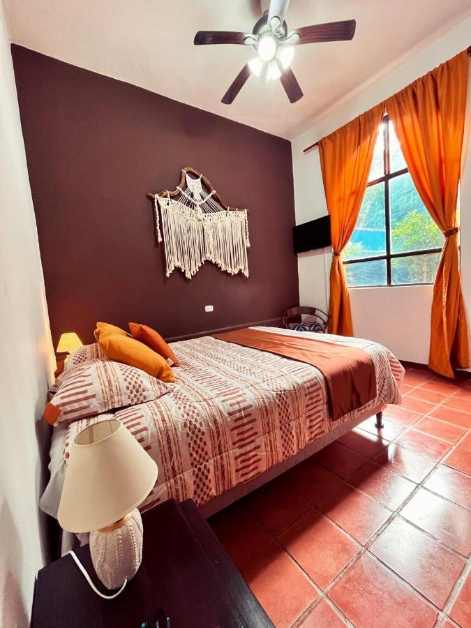 Siwo Art Guesthouse Playa Ocotal Bagian luar foto