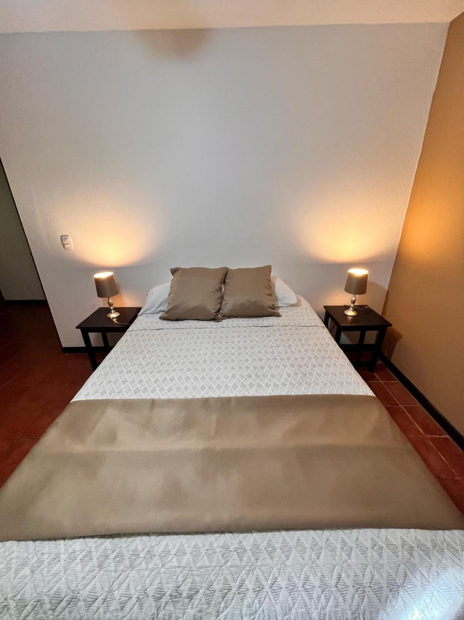 Siwo Art Guesthouse Playa Ocotal Bagian luar foto