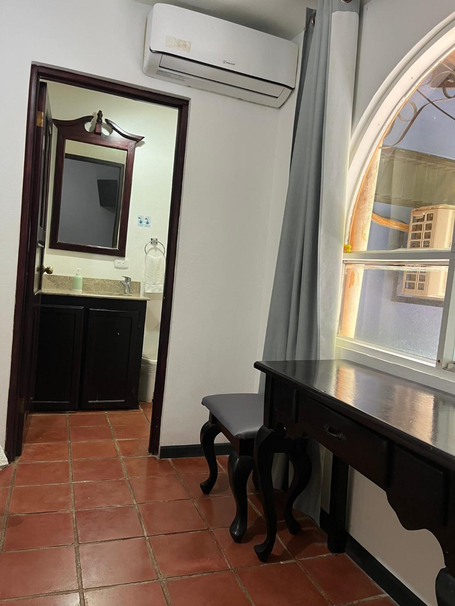 Siwo Art Guesthouse Playa Ocotal Bagian luar foto