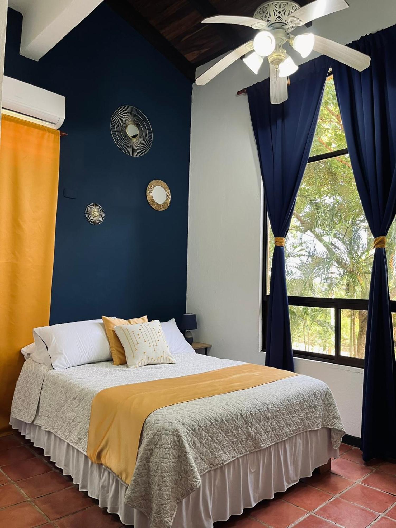 Siwo Art Guesthouse Playa Ocotal Bagian luar foto