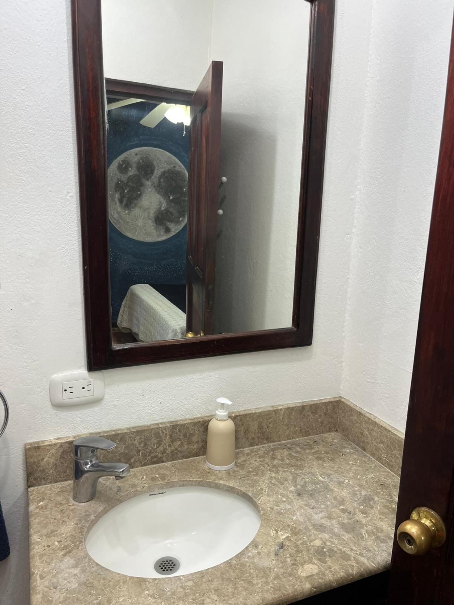 Siwo Art Guesthouse Playa Ocotal Bagian luar foto