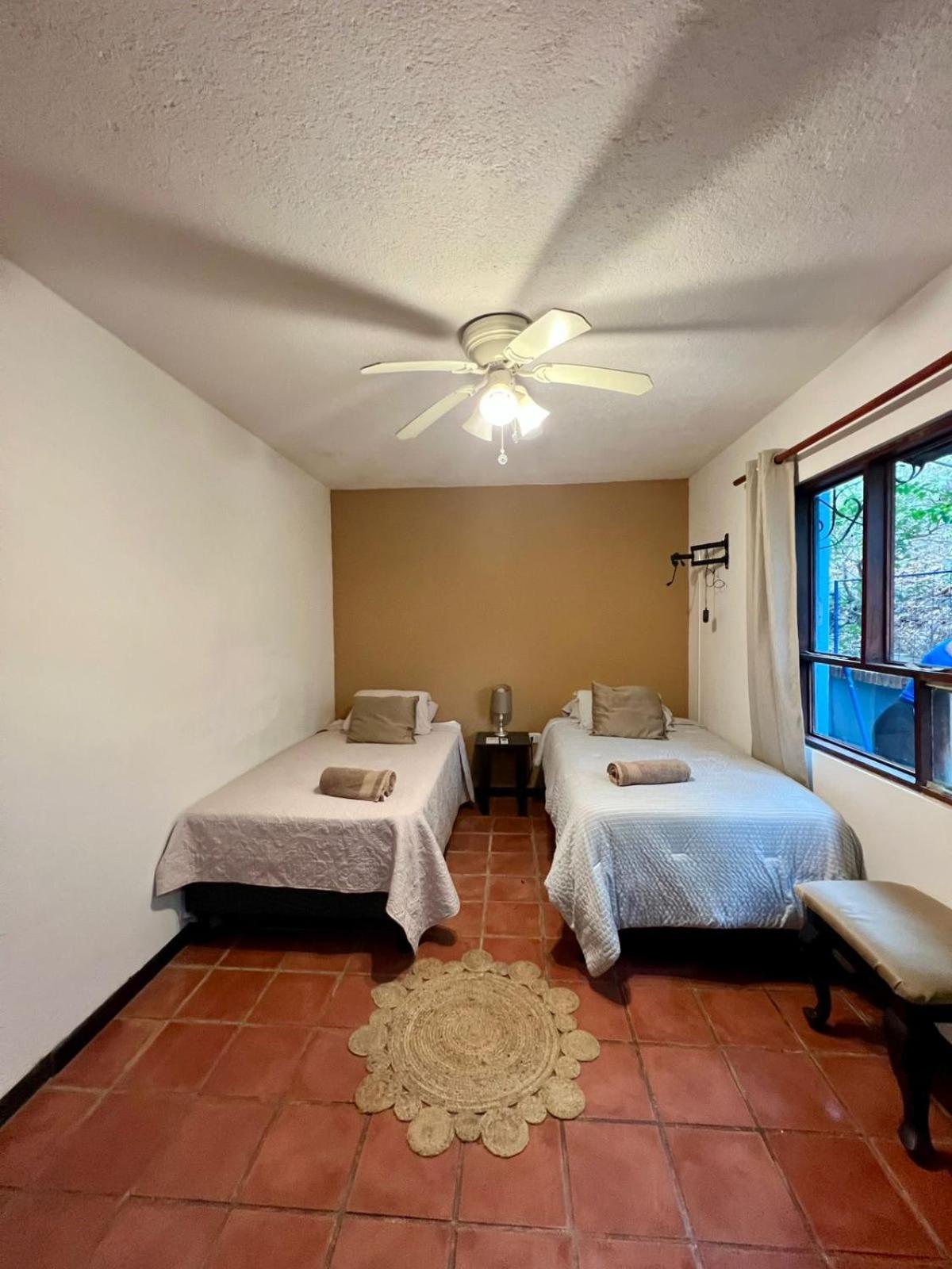 Siwo Art Guesthouse Playa Ocotal Bagian luar foto